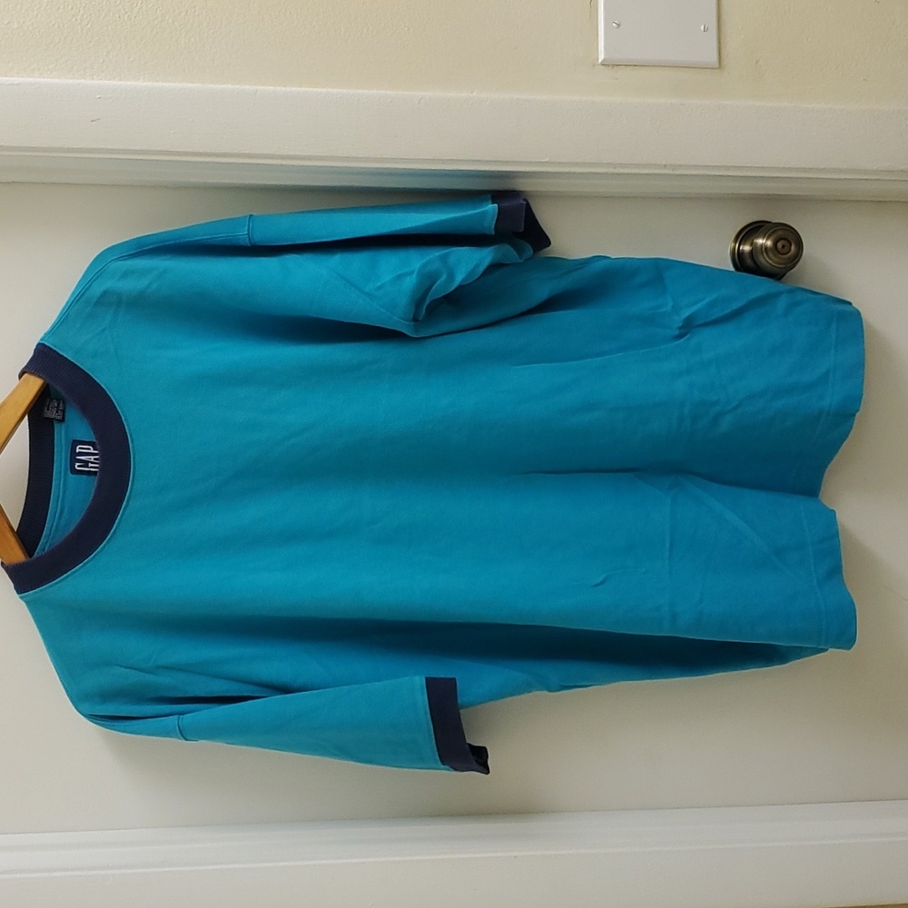 Vintage Gap royal blue men's short sleeve tee size M
